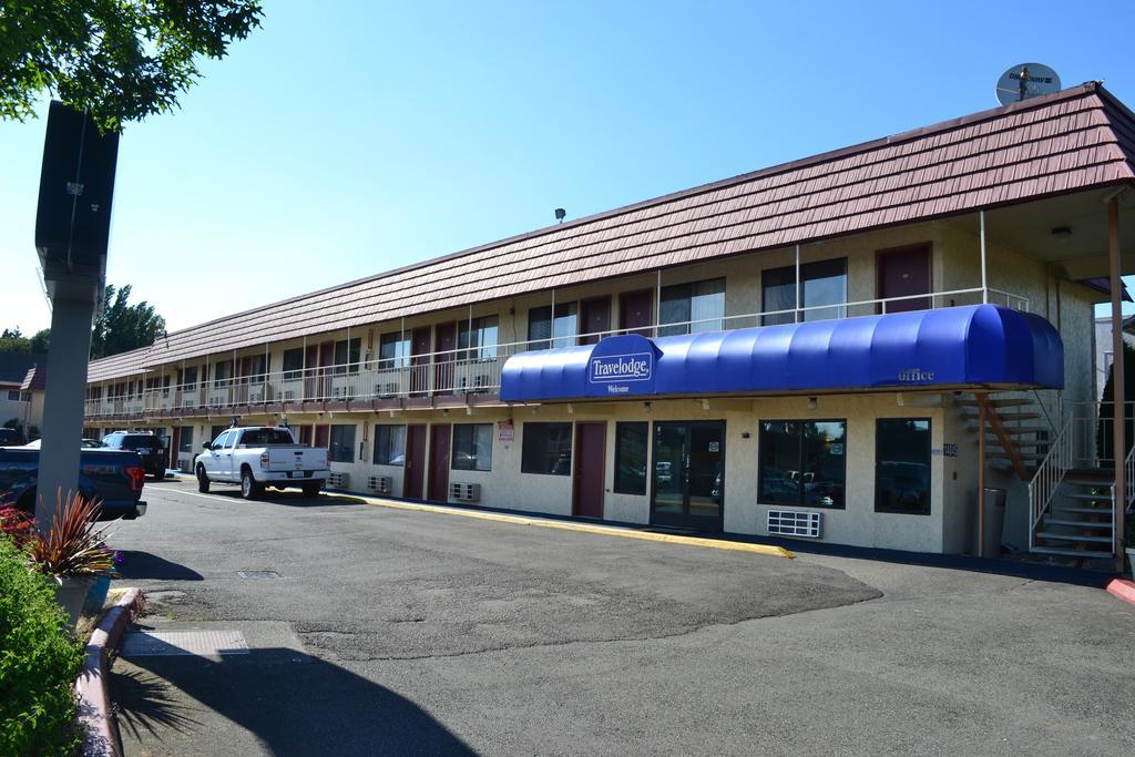 Travelodge By Wyndham Sea-Tac Airport North Tukwila Exterior photo
