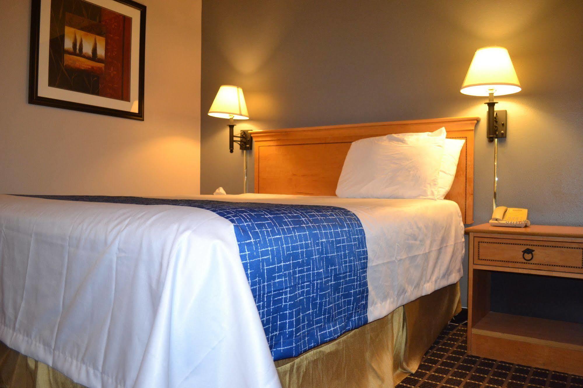Travelodge By Wyndham Sea-Tac Airport North Tukwila Exterior photo